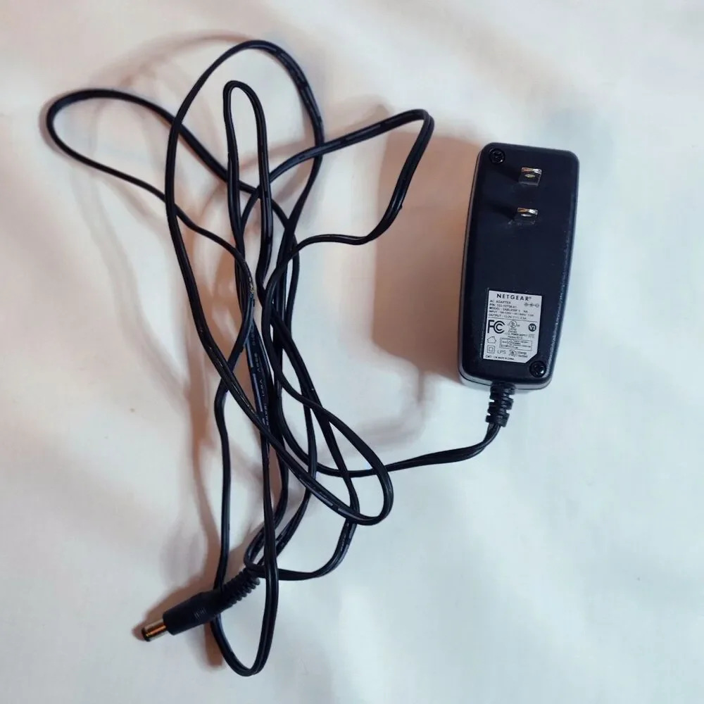 NETGEAR 12V 2.5A AC Adapter 332-10758-01 2ABL030F Genuine OEM Power Supply